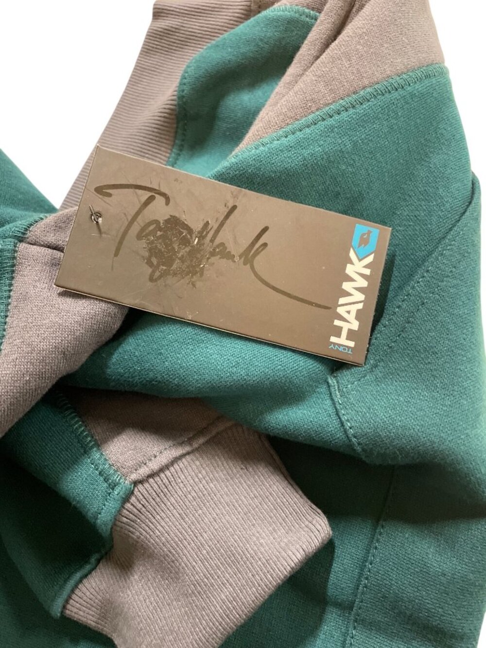 Tony Hawk Gray & Green Pullover Hoodie With Kangaroo Pocket Mens Size Medium - Picture 9 of 12